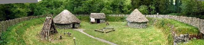 Ring Fort aus Holz